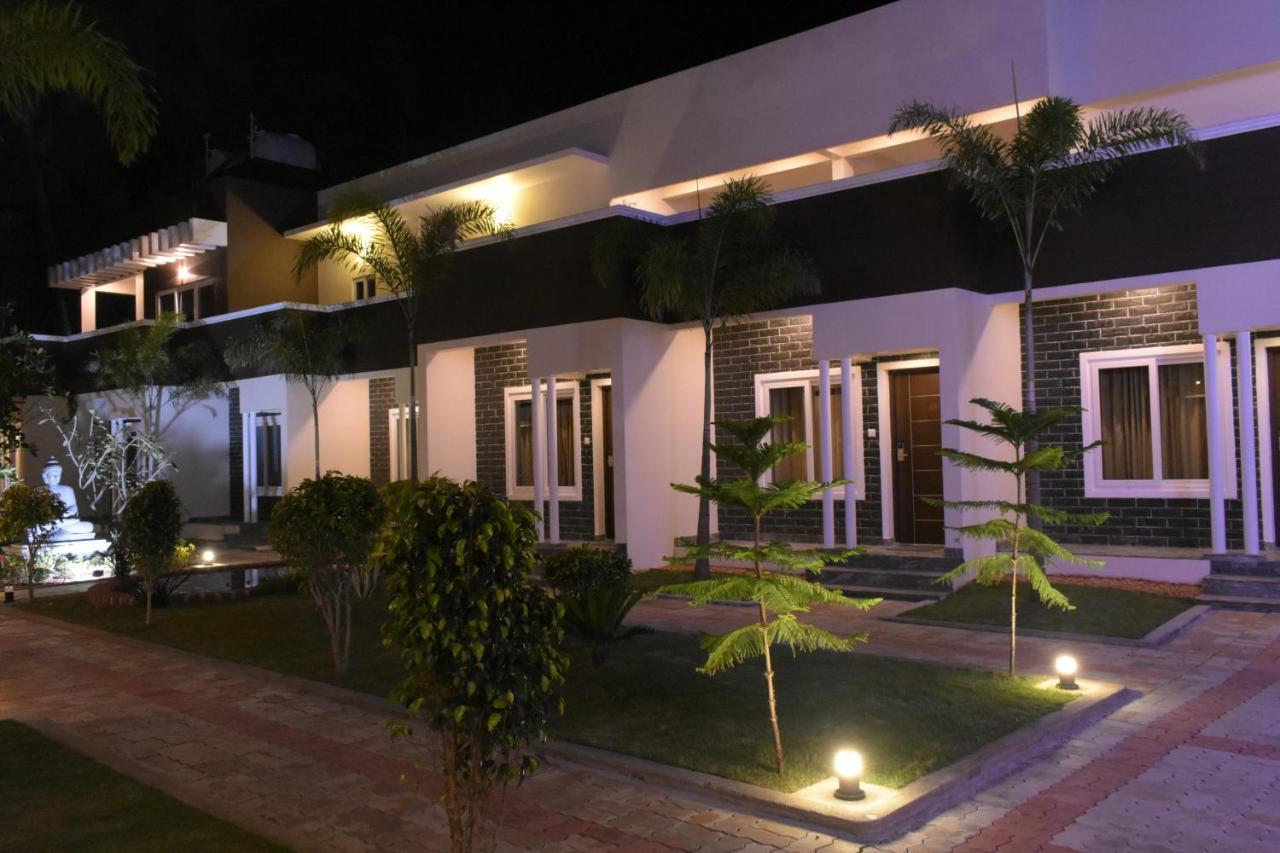 Tranquil Park Hotel Pondicherry Luaran gambar